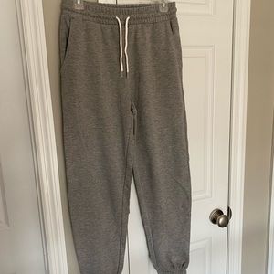 Women’s sweatpants/joggers